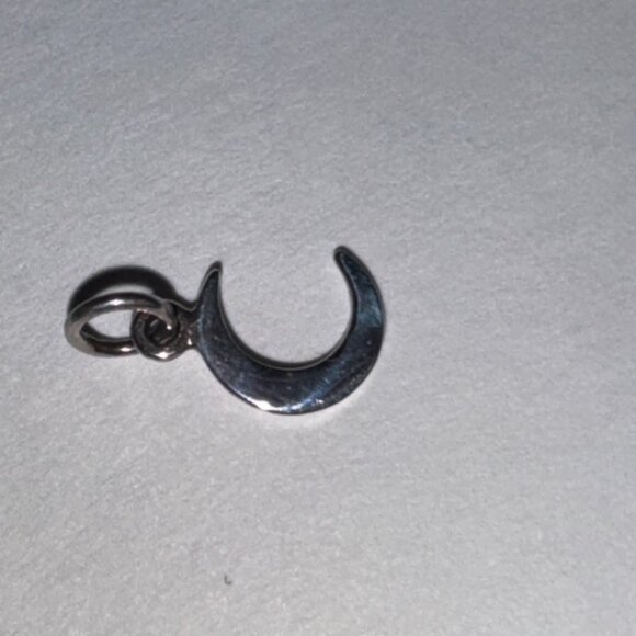 Tiny Crescent Moon Pendant - Picture 15 of 16